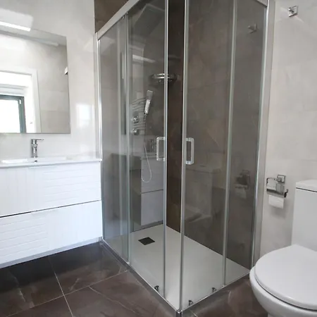 Villa Stylish With Pool *