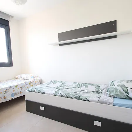 Vila Stylish With Pool